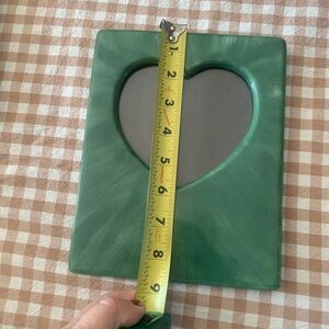 Elegant Green Heart Photo Frame